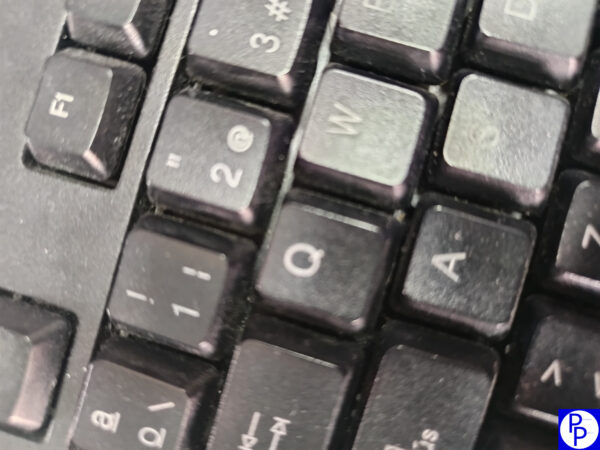 2 Teclado GENIOUS con cable